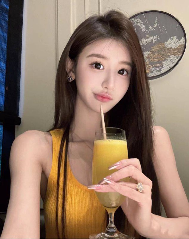 3外5 网红御姐 - 北京 Call Girl