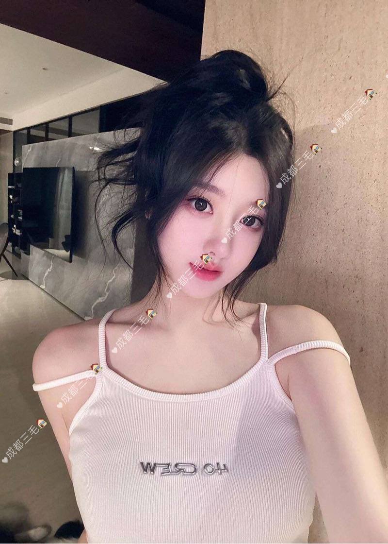 成都极品 新人下氵174！年龄20 - Photo 3 - 成都 Call Girl