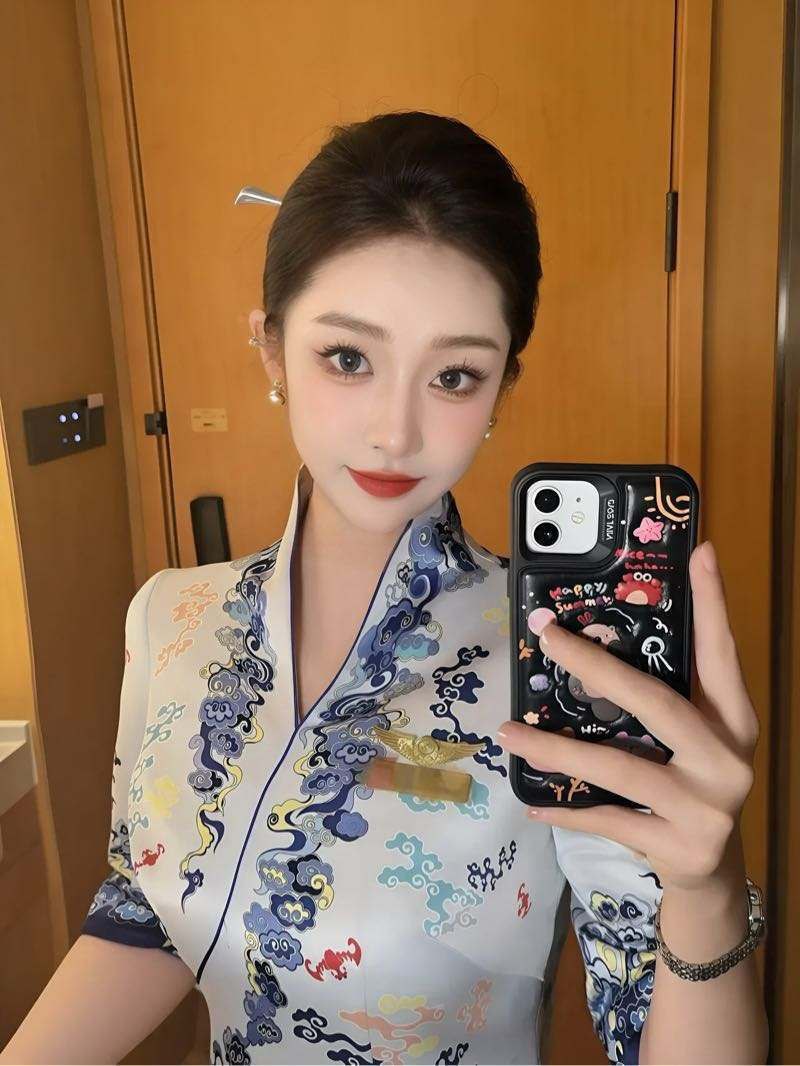 大连凯乐 04 171 D 海航空姐无风尘味，气质高雅天然无整 - Photo 1 - 大连 Call Girl