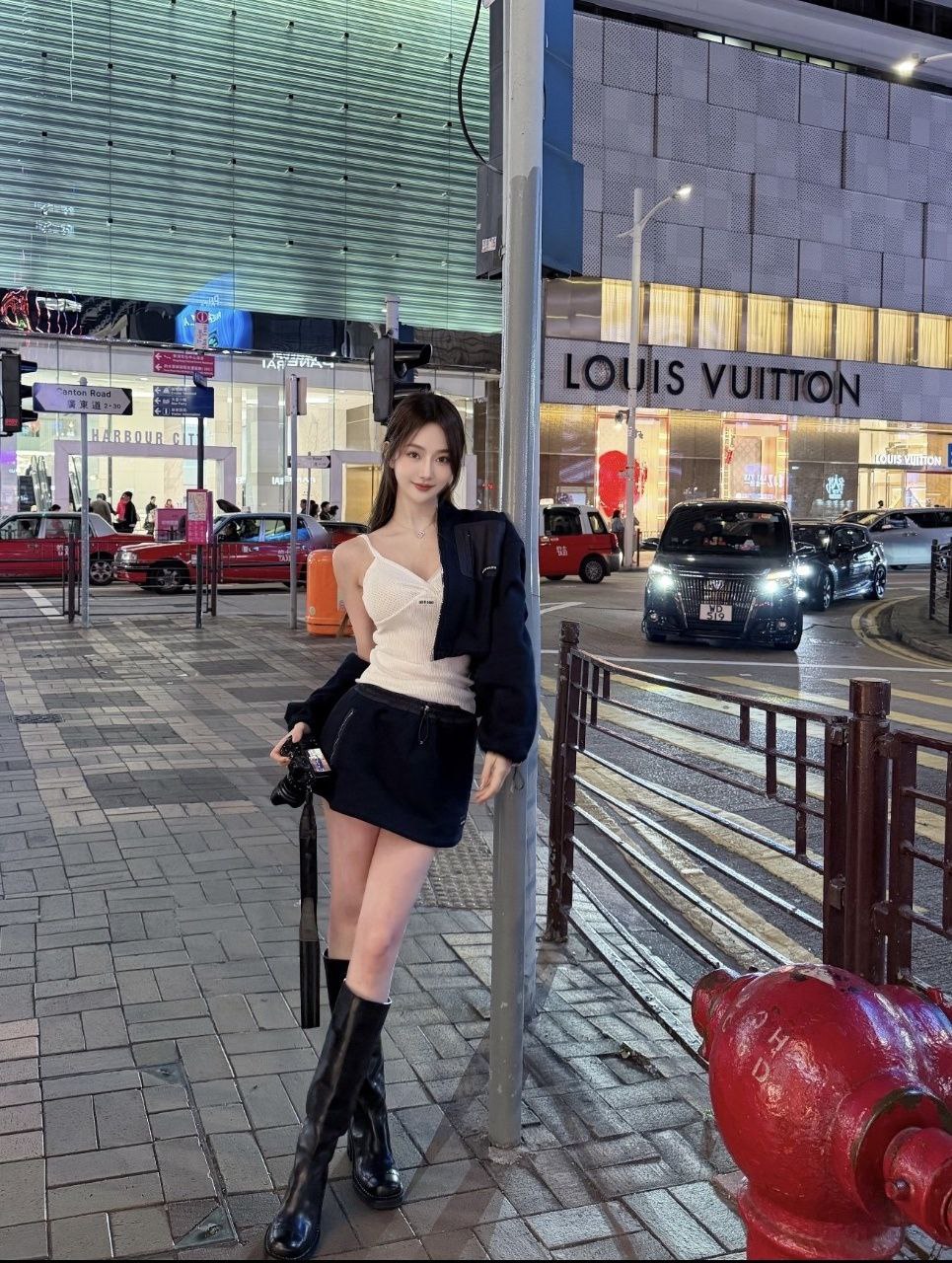 ID: 7048 - 广州 Call Girl