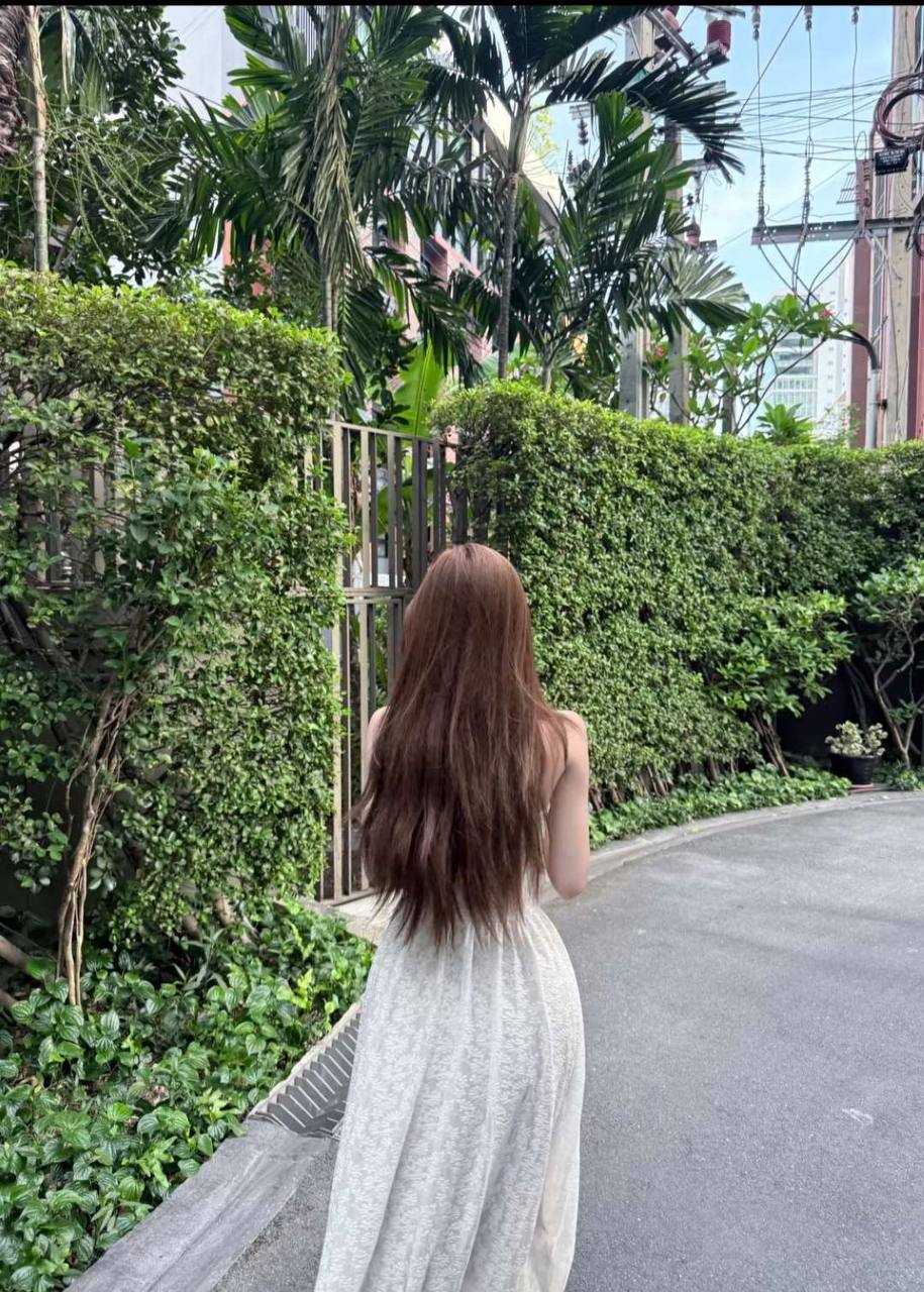 ID: 105 - 海口 Call Girl