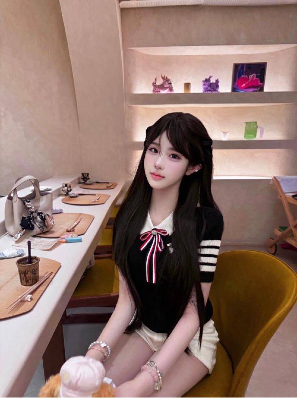 ID: 185 - 合肥 Call Girl