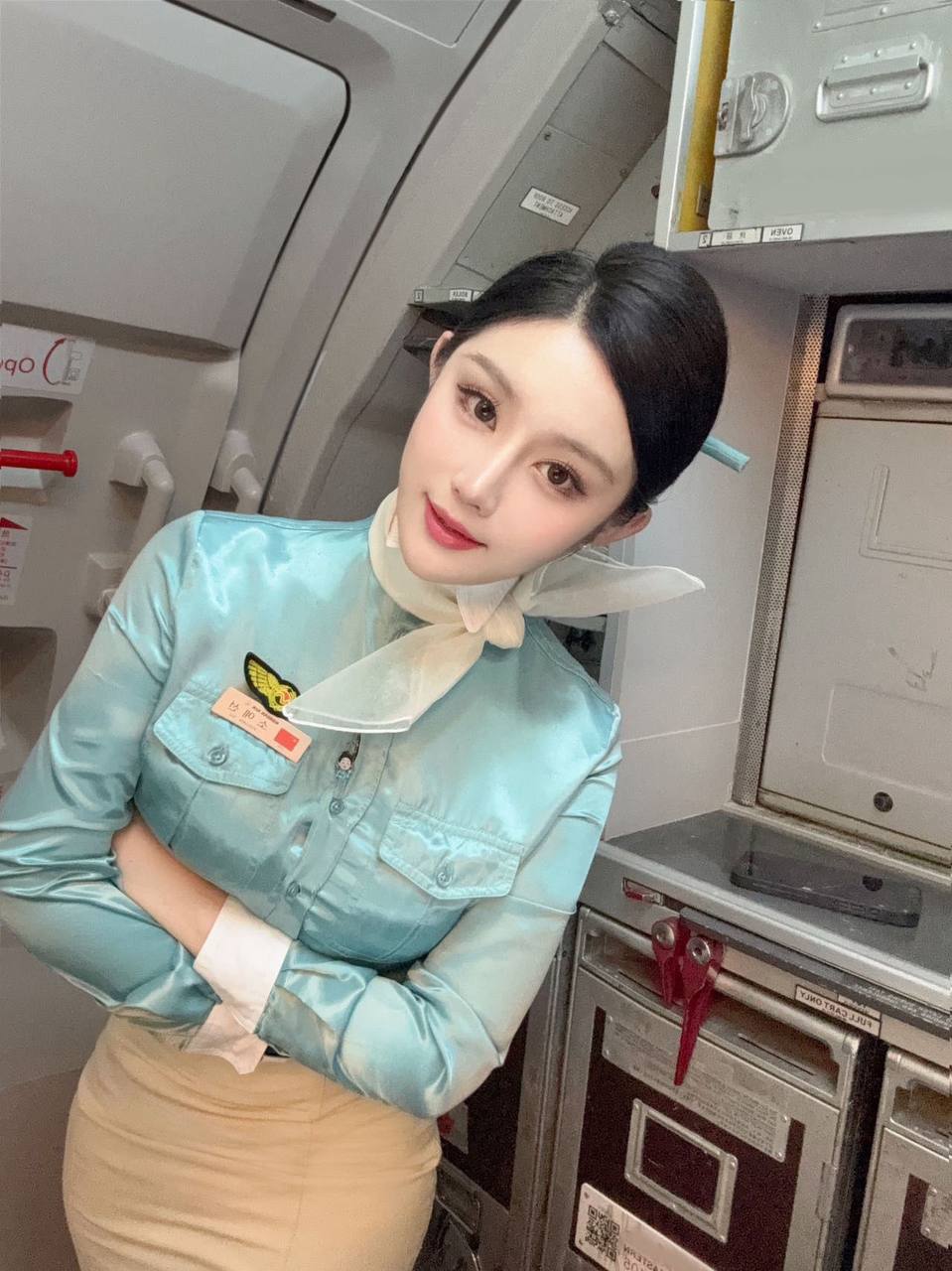 ID: 8494 - 上海 Call Girl