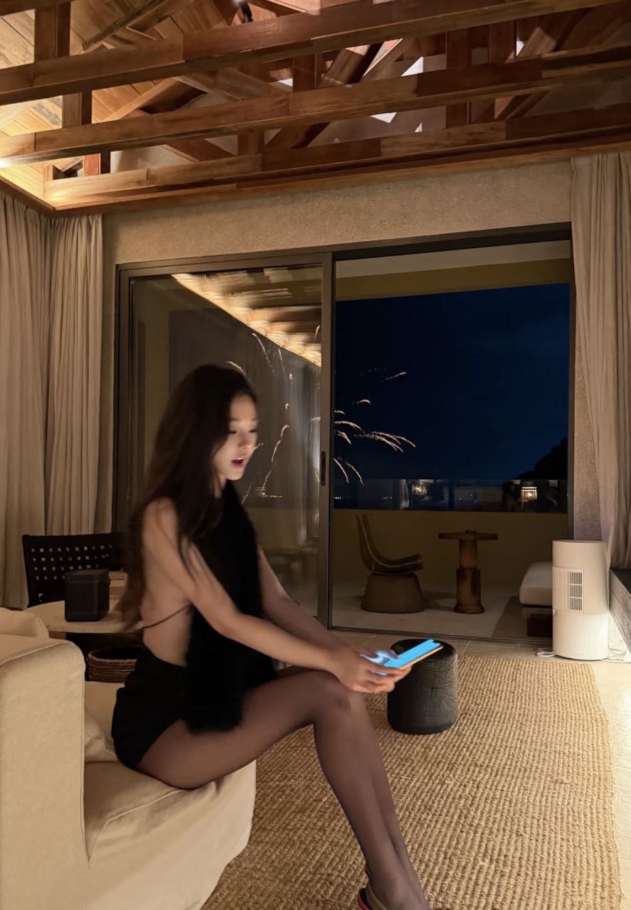 3外5 - 深圳 Call Girl