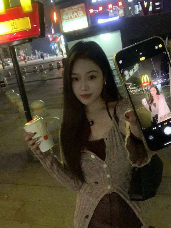 天津夏琳 蒙蒙 - 天津 Call Girl