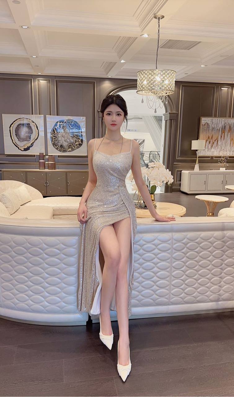 武汉小蕾玖➕170E 御姐 - 03岁 - 武汉 Call Girl